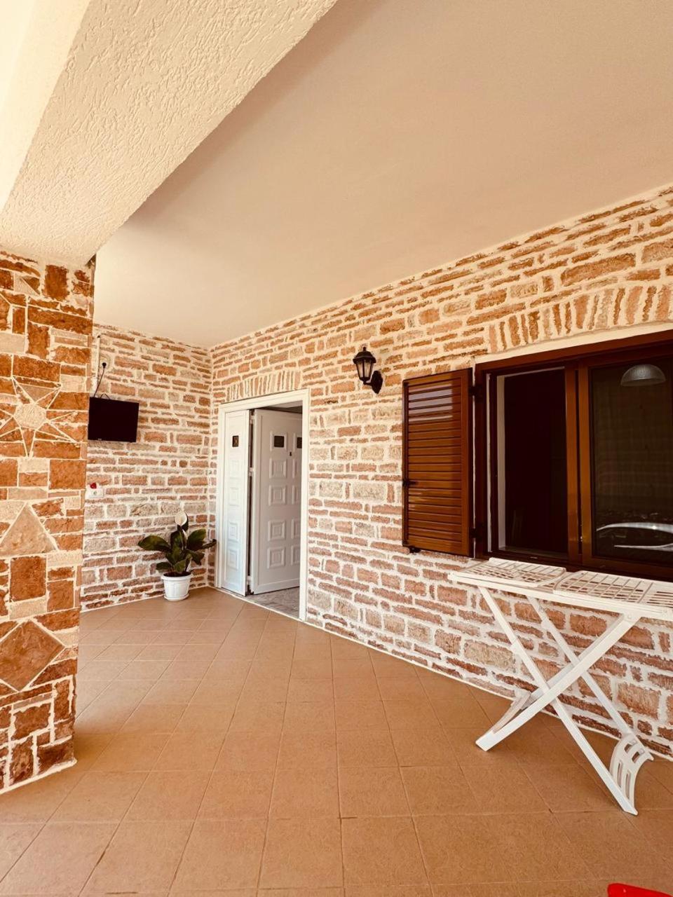 Orfeu Apartamento *
